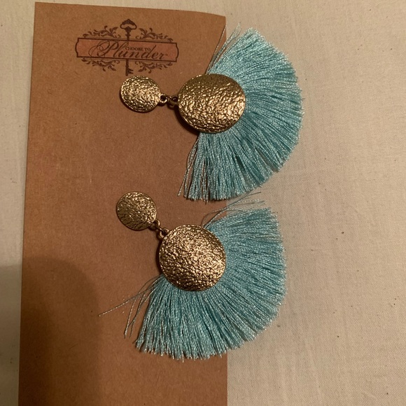 Plunder Earrings - Picture 2 of 7